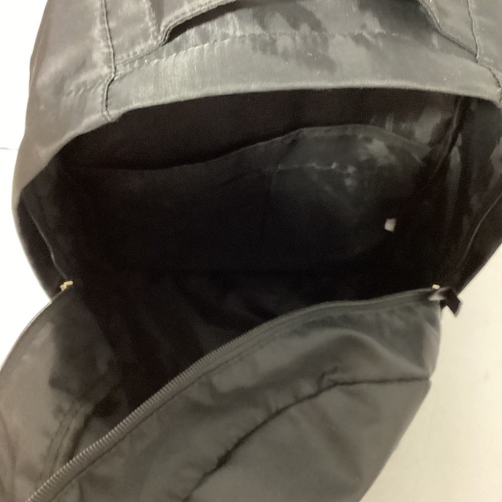 HAWLANDER UNISEX BLACK  BACKPACK LIGHT MEDIUM SIZE 11x17x5 - Picture 10 of 13